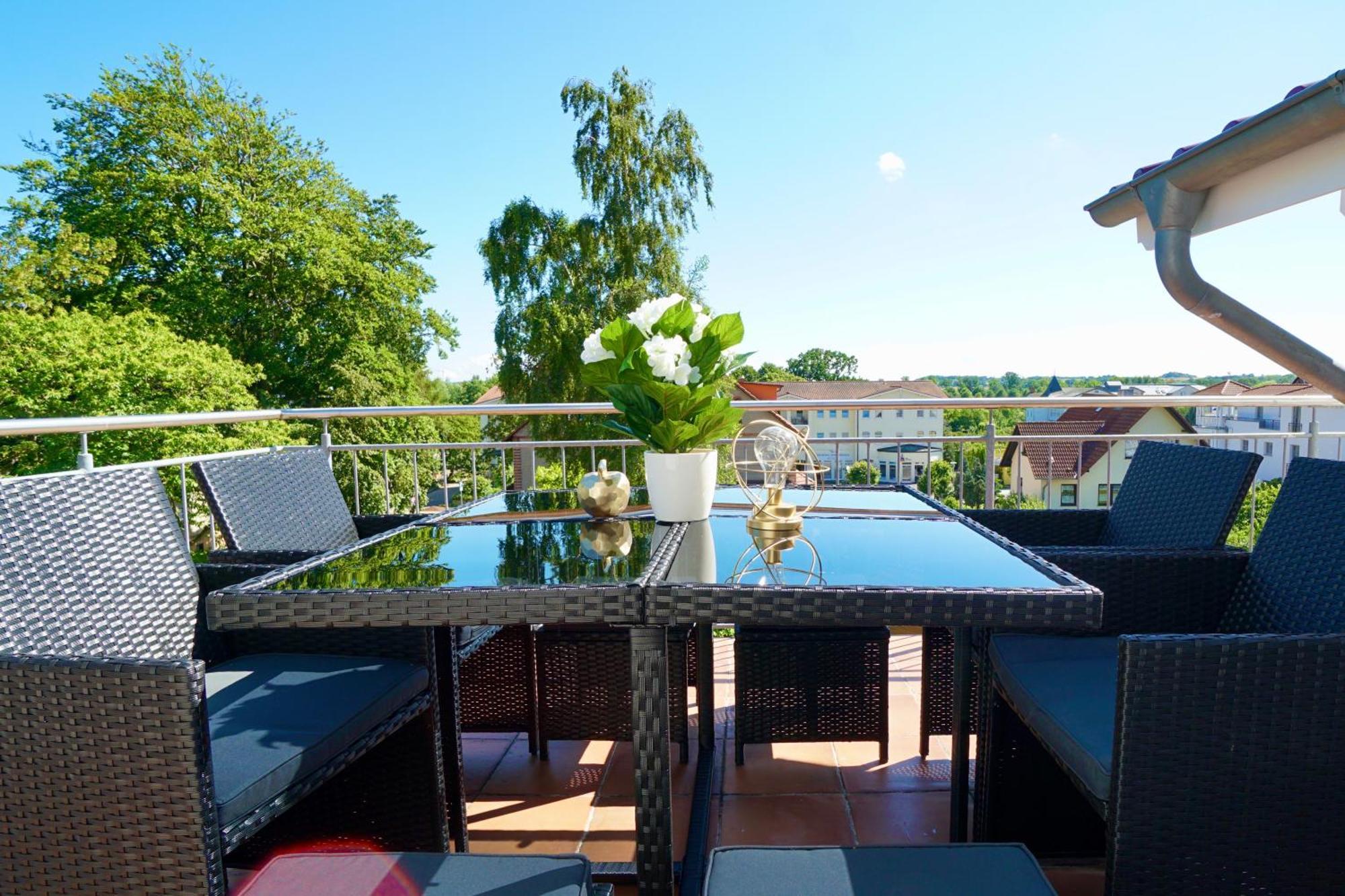 Myhome Ruegen - Haus Sonnenmeer Зеллин Номер фото
